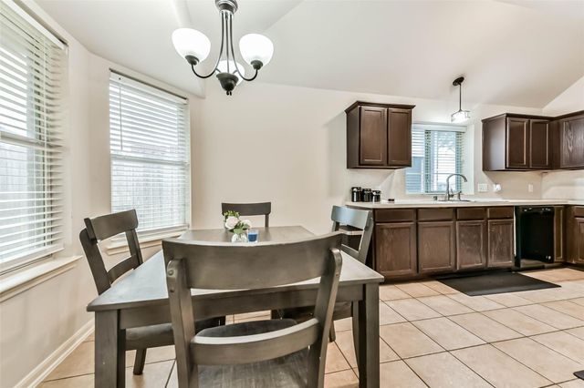 10510 Eagle Rock Court, La Porte, TX 77571