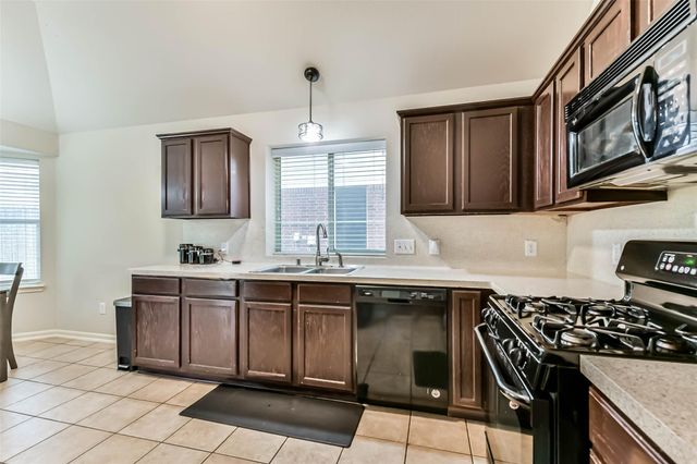 10510 Eagle Rock Court, La Porte, TX 77571