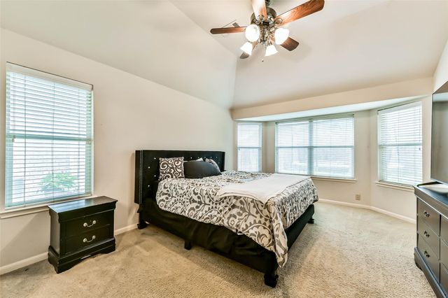 10510 Eagle Rock Court, La Porte, TX 77571