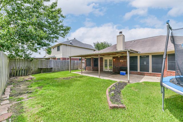 10510 Eagle Rock Court, La Porte, TX 77571