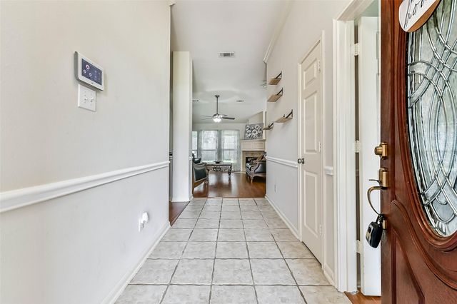 10510 Eagle Rock Court, La Porte, TX 77571