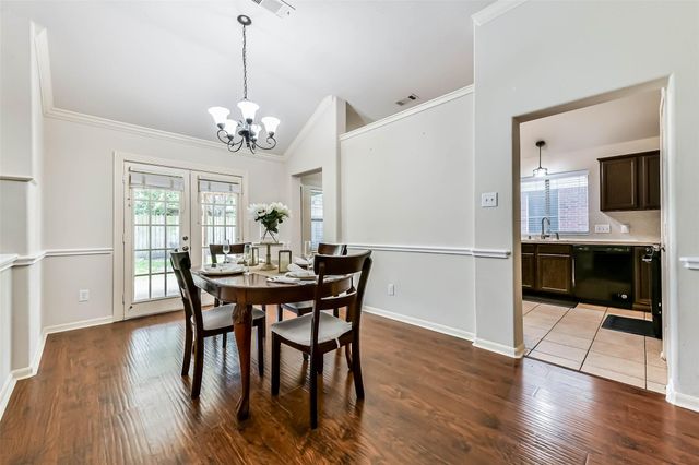 10510 Eagle Rock Court, La Porte, TX 77571