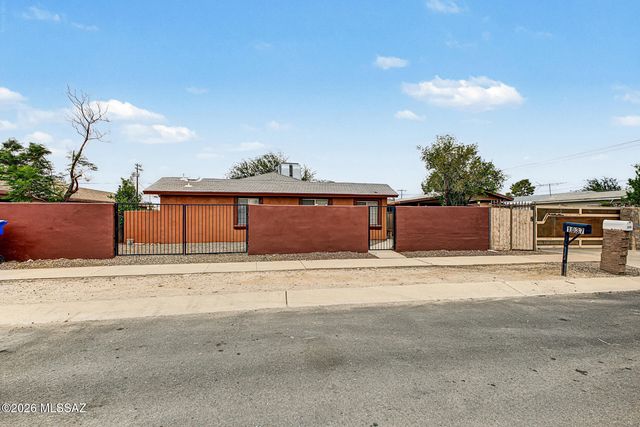 1037 E 30th Street, Tucson, AZ 85713