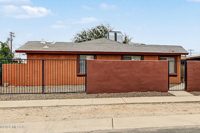 1037 E 30th Street, Tucson, AZ 85713