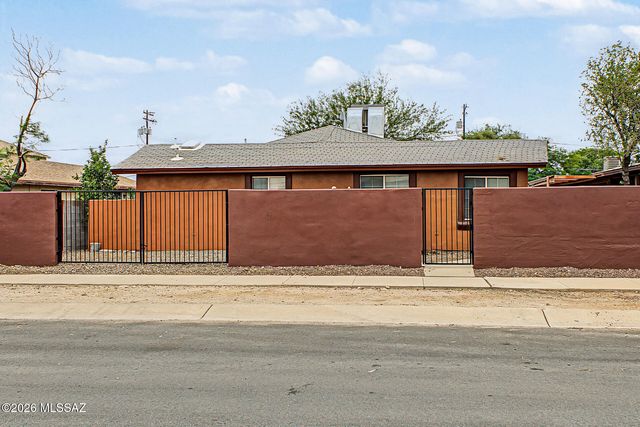 1037 E 30th Street, Tucson, AZ 85713