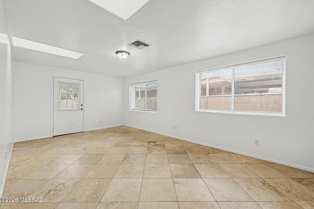 1037 E 30th Street, Tucson, AZ 85713