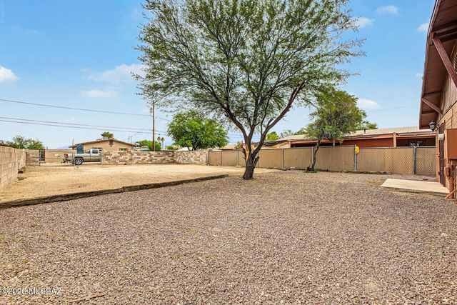 1037 E 30th Street, Tucson, AZ 85713