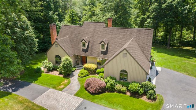 20 Wicks End Lane, Wilton, CT 06897