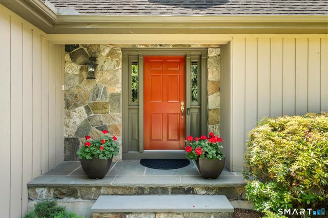 20 Wicks End Lane, Wilton, CT 06897