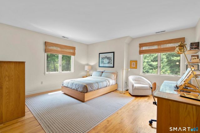 20 Wicks End Lane, Wilton, CT 06897