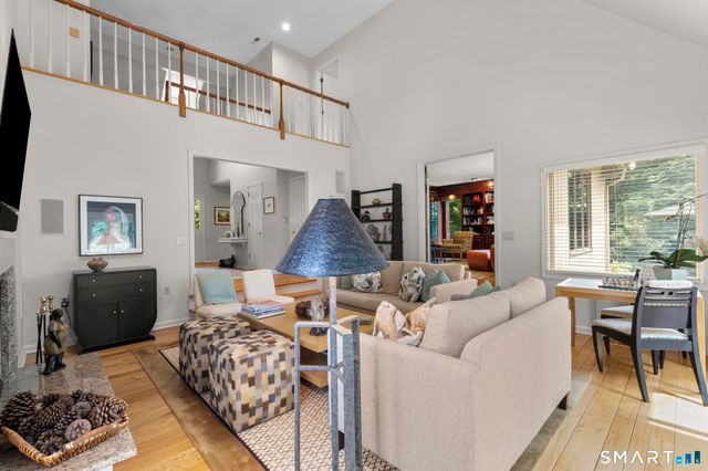 20 Wicks End Lane, Wilton, CT 06897