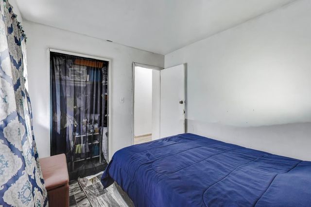 11746 S Racine Avenue, Chicago, IL 60643