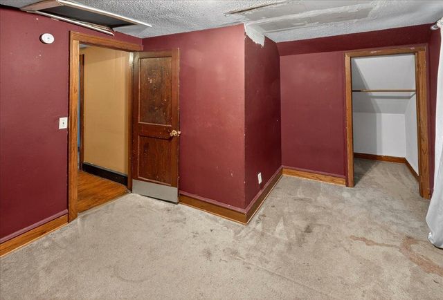 1340 Upton Avenue N, Minneapolis, MN 55411