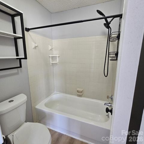 8291 Golf Ridge Drive, Charlotte, NC 28277
