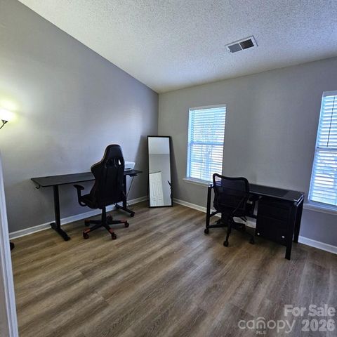 8291 Golf Ridge Drive, Charlotte, NC 28277