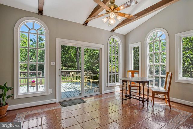 4212 LONGFELLOW ST, Hyattsville, MD 20781