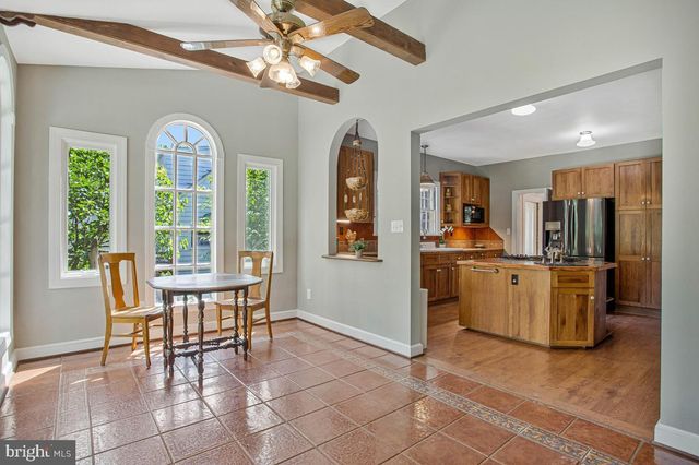 4212 LONGFELLOW ST, Hyattsville, MD 20781