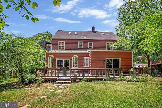 4212 LONGFELLOW ST, Hyattsville, MD 20781