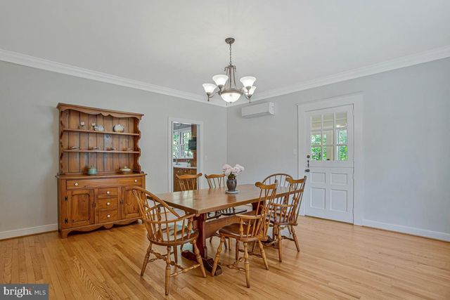 4212 LONGFELLOW ST, Hyattsville, MD 20781