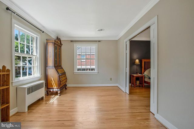 4212 LONGFELLOW ST, Hyattsville, MD 20781