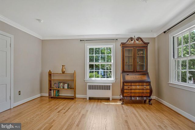4212 LONGFELLOW ST, Hyattsville, MD 20781