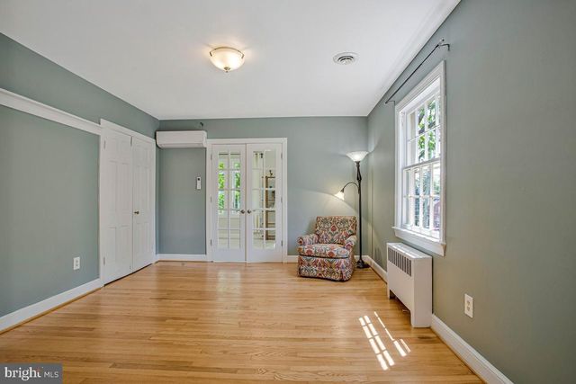 4212 LONGFELLOW ST, Hyattsville, MD 20781