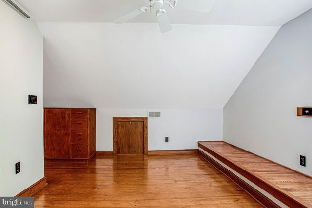 4212 LONGFELLOW ST, Hyattsville, MD 20781
