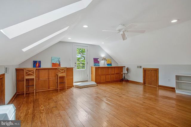 4212 LONGFELLOW ST, Hyattsville, MD 20781