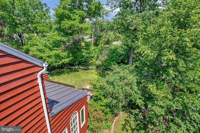 4212 LONGFELLOW ST, Hyattsville, MD 20781