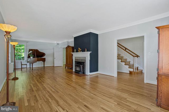 4212 LONGFELLOW ST, Hyattsville, MD 20781