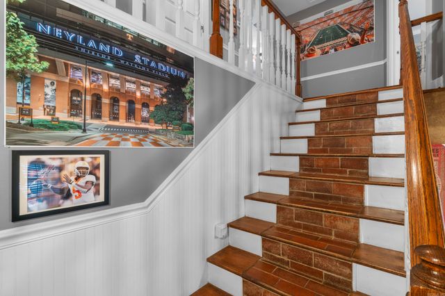 16 Woodcrest, Searcy, AR 72143