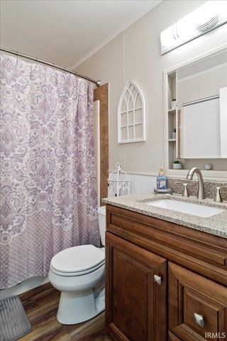 9125 Ford Lane, Mount Vernon, IN 47620