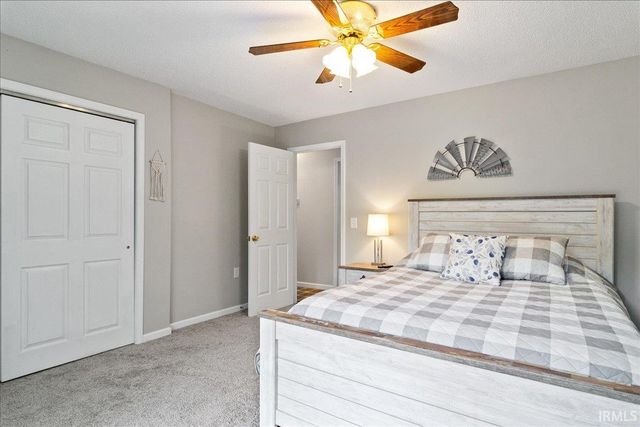 9125 Ford Lane, Mount Vernon, IN 47620