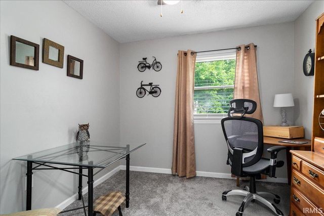 9125 Ford Lane, Mount Vernon, IN 47620