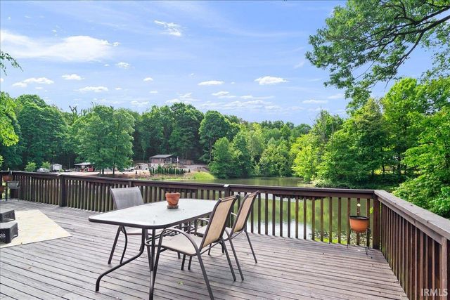 9125 Ford Lane, Mount Vernon, IN 47620