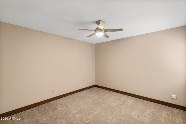 735 E GARDENIA Drive, Phoenix, AZ 85020