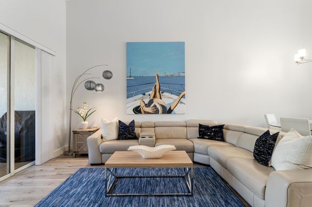 1903 Rosewood Way, Palm Beach Gardens, FL 33418