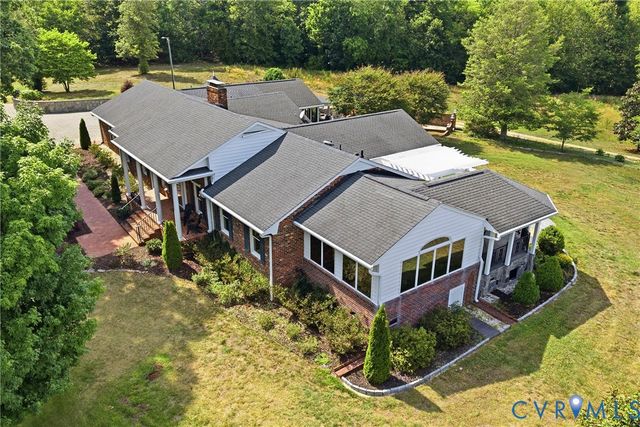 13300 W Patrick Henry Rd, Doswell, VA 23047