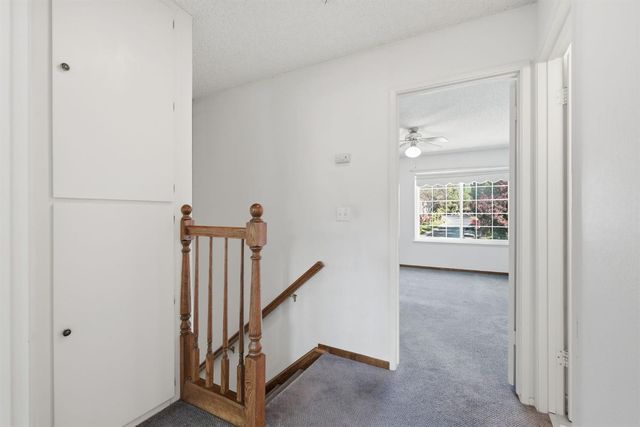 3923 Oak Villa Cir, Carmichael, CA 95608