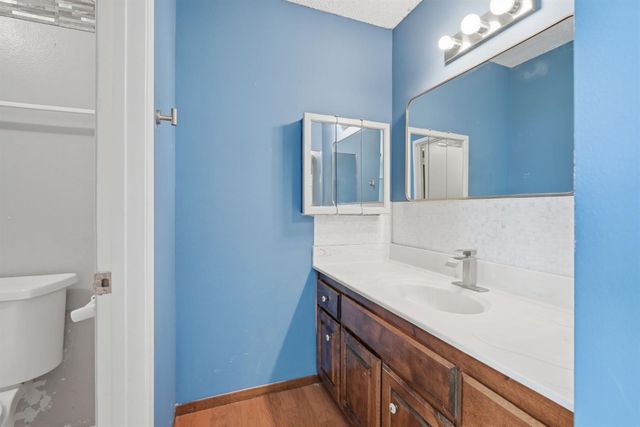 3923 Oak Villa Cir, Carmichael, CA 95608