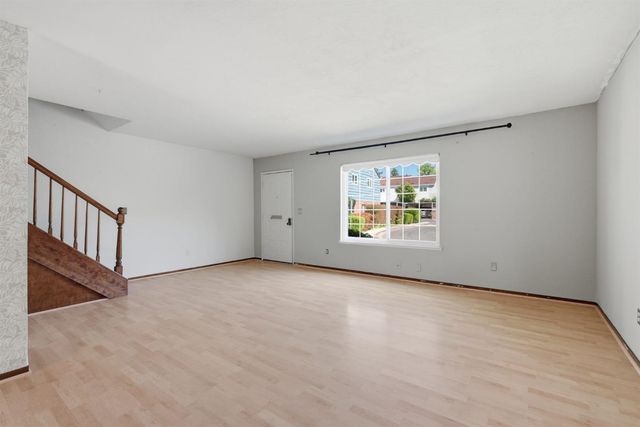 3923 Oak Villa Cir, Carmichael, CA 95608