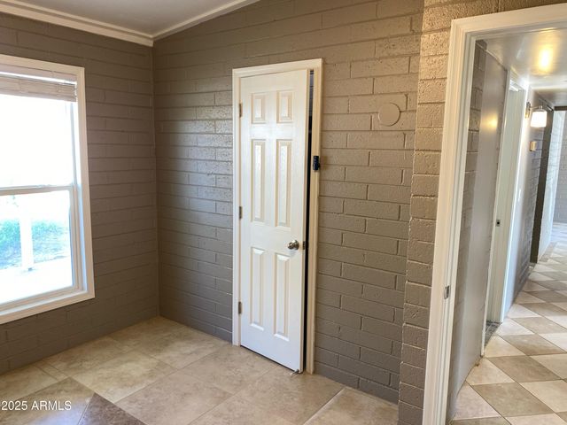 315 S BECK Avenue, Tempe, AZ 85281