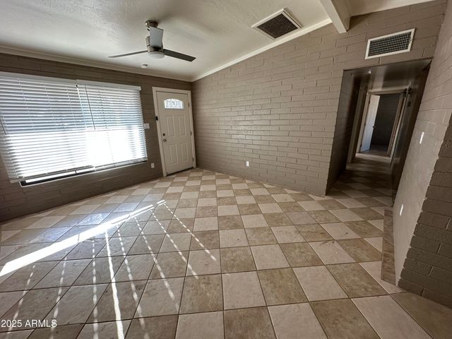 315 S BECK Avenue, Tempe, AZ 85281
