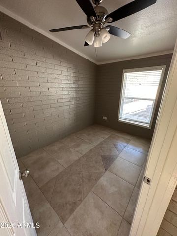 315 S BECK Avenue, Tempe, AZ 85281