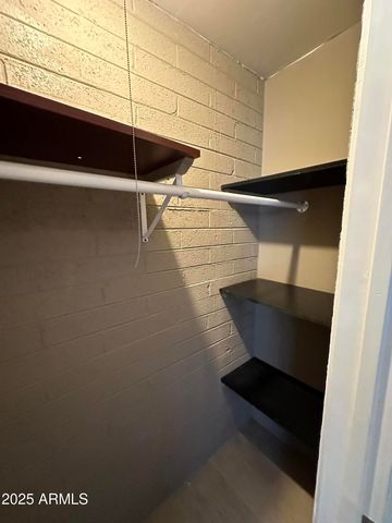 315 S BECK Avenue, Tempe, AZ 85281