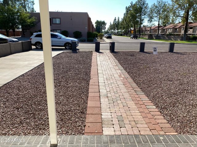 315 S BECK Avenue, Tempe, AZ 85281