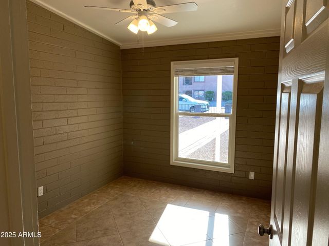 315 S BECK Avenue, Tempe, AZ 85281