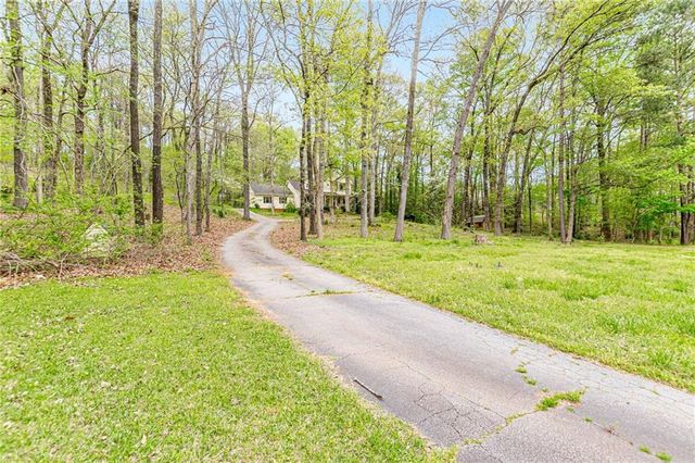 3411 Deer Hollow Run SW, Conyers, GA 30094