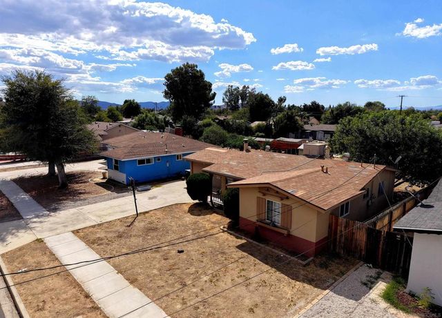 565 Taylor st, Hemet, CA 92543