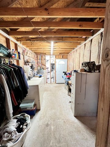 139 Mohon Drive, Whitney, TX 76692